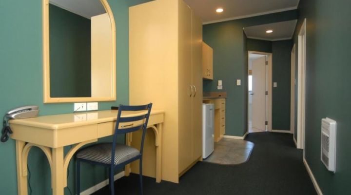 enjoy our village style motel in Havelock North